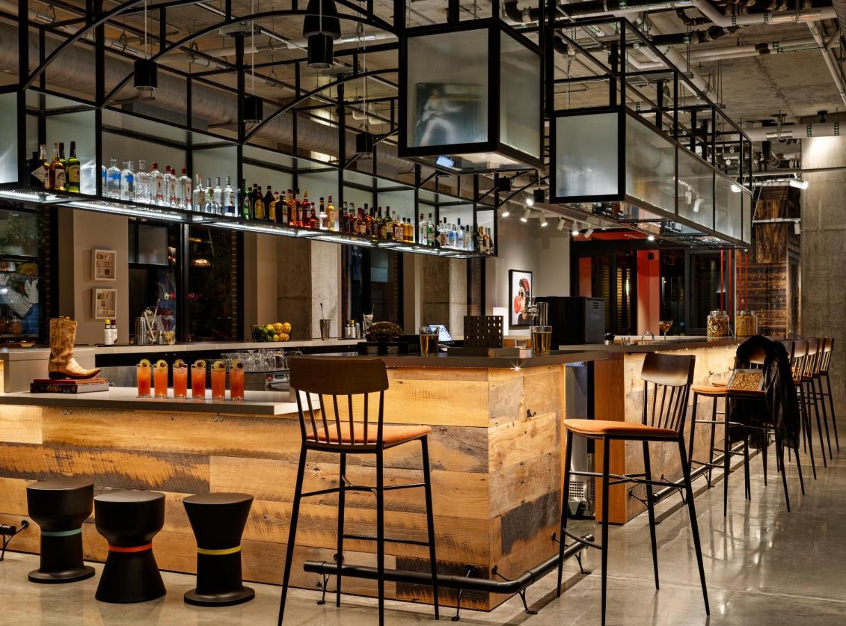 Moxy Omaha Downtown 호텔 외부 사진